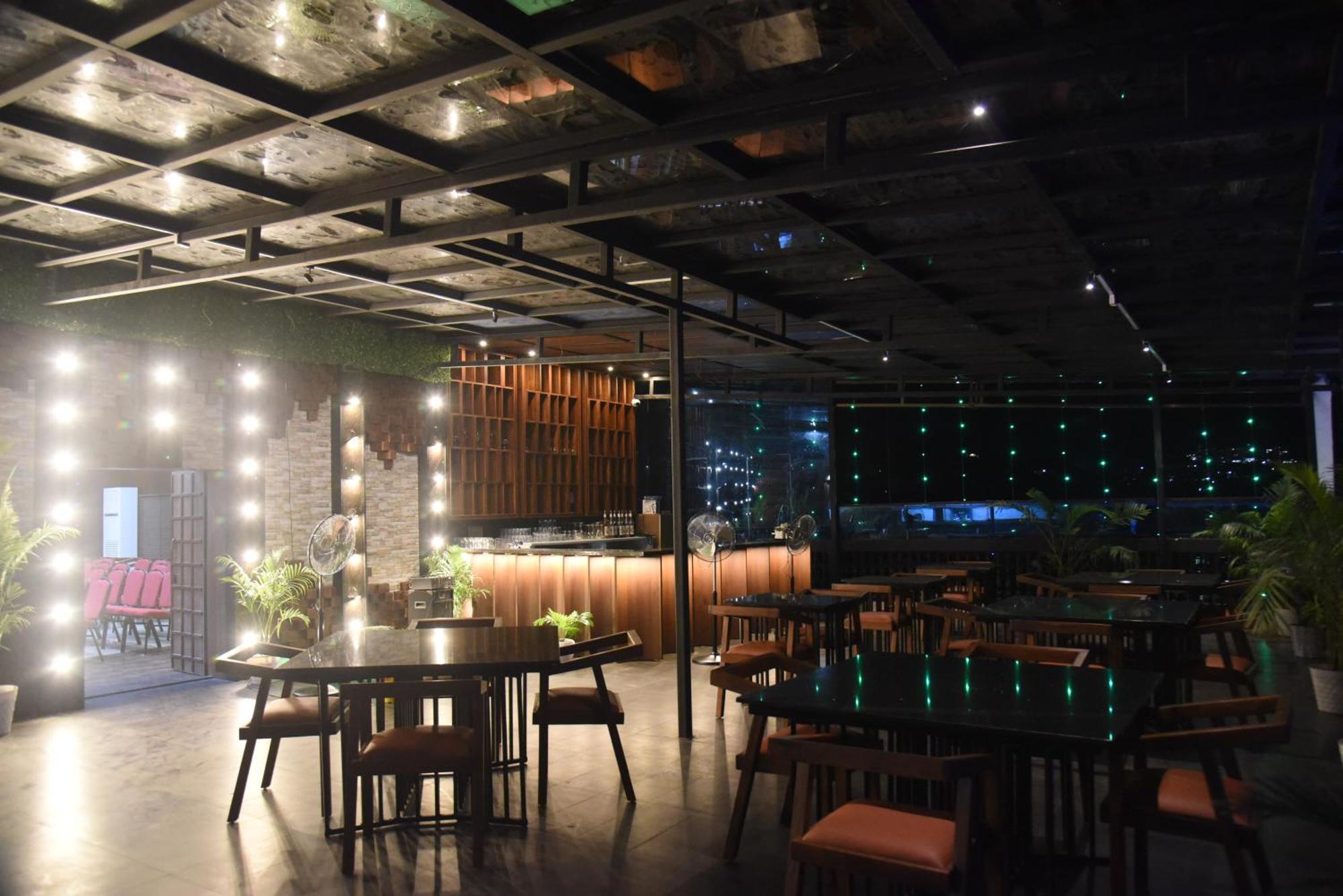 Hotel Obsidian Blue Itānagar Kültér fotó